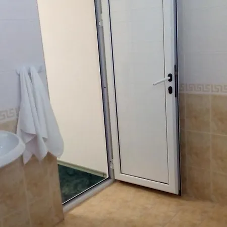 диамант Къща за гости