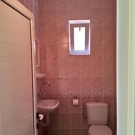 Casa de hóspedes Diamant 2*