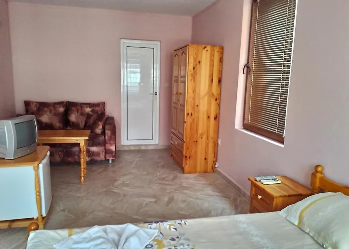 招待所 钻石旅馆