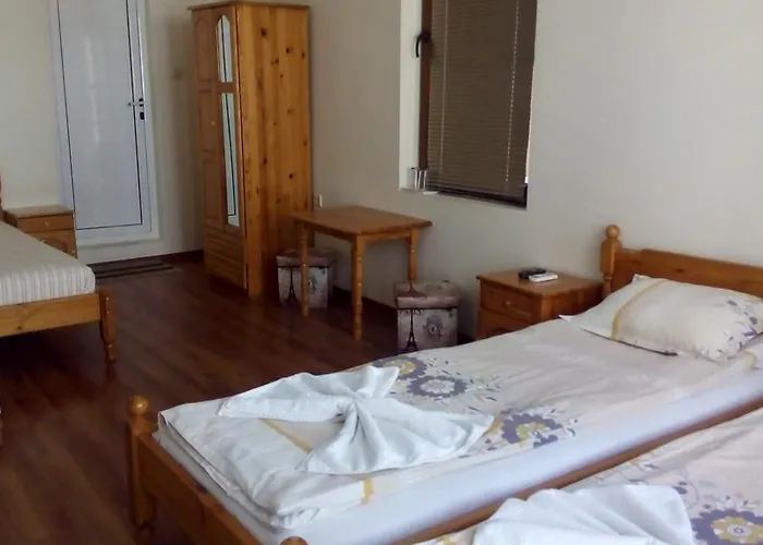 招待所 钻石旅馆 2*