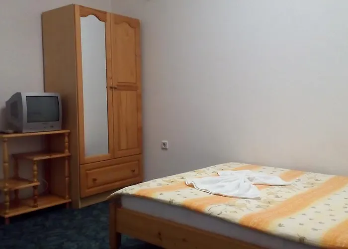 钻石旅馆 招待所 索佐波尔