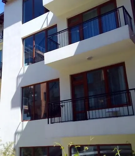 招待所 钻石旅馆 2*